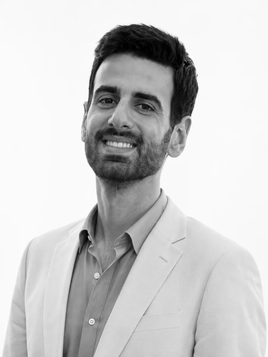 Sahand, Dubai